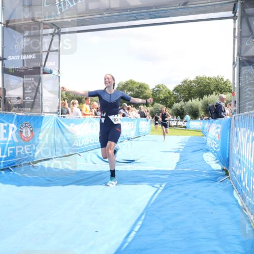 25.08.2024 - Elbe Triathlon Hamburg H.Heesch http://msf.ph/oto/6878163 25.08.2024 11:47:57 Ziel 462, 635, 1467, 1565 meine-sportfotos.de