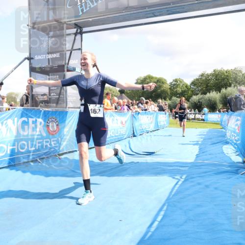 25.08.2024 - Elbe Triathlon Hamburg H.Heesch http://msf.ph/oto/6878175 25.08.2024 11:47:57 Ziel 462, 635, 1467, 1565 meine-sportfotos.de