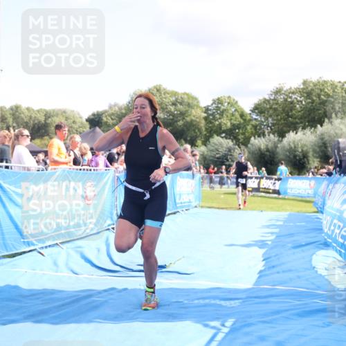 25.08.2024 - Elbe Triathlon Hamburg H.Heesch http://msf.ph/oto/6878190 25.08.2024 11:47:59 Ziel 462, 635, 1565 meine-sportfotos.de