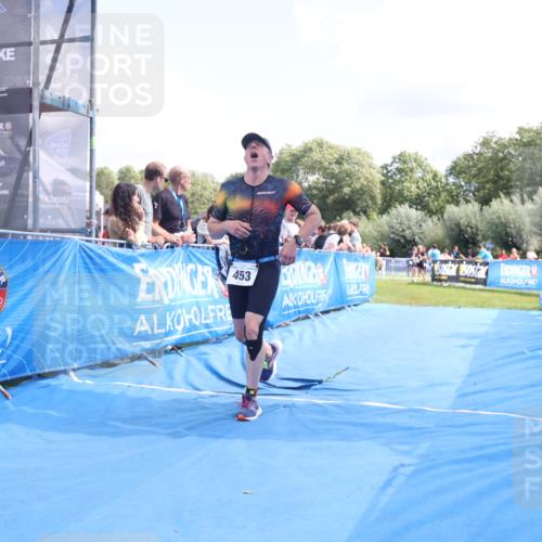 25.08.2024 - Elbe Triathlon Hamburg H.Heesch http://msf.ph/oto/6878204 25.08.2024 12:10:14 Ziel 453, 1673 meine-sportfotos.de
