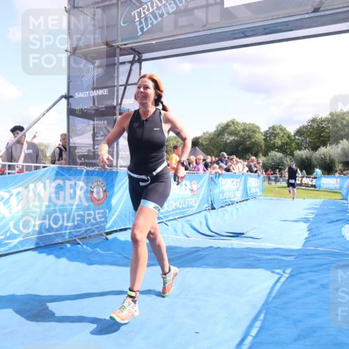 25.08.2024 - Elbe Triathlon Hamburg H.Heesch http://msf.ph/oto/6878209 25.08.2024 11:48:00 Ziel 462, 635, 1565 meine-sportfotos.de