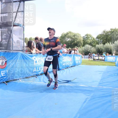 25.08.2024 - Elbe Triathlon Hamburg H.Heesch http://msf.ph/oto/6878210 25.08.2024 12:10:14 Ziel 453, 1673 meine-sportfotos.de