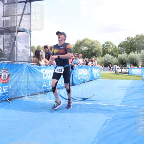 25.08.2024 - Elbe Triathlon Hamburg H.Heesch http://msf.ph/oto/6878212 25.08.2024 12:10:14 Ziel 453, 1673 meine-sportfotos.de