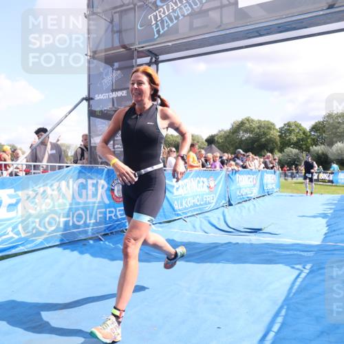 25.08.2024 - Elbe Triathlon Hamburg H.Heesch http://msf.ph/oto/6878213 25.08.2024 11:48:00 Ziel 462, 635, 1565 meine-sportfotos.de