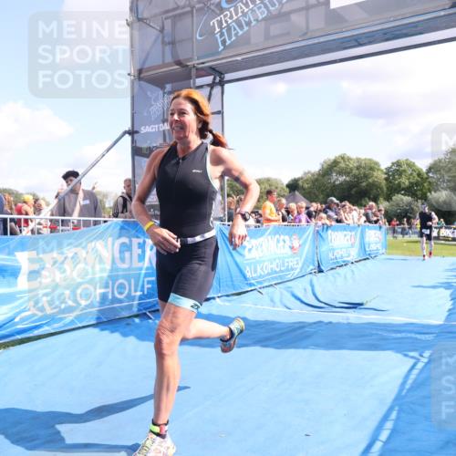 25.08.2024 - Elbe Triathlon Hamburg H.Heesch http://msf.ph/oto/6878215 25.08.2024 11:48:00 Ziel 462, 635, 1565 meine-sportfotos.de