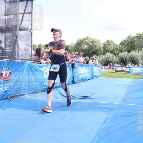 25.08.2024 - Elbe Triathlon Hamburg H.Heesch http://msf.ph/oto/6878216 25.08.2024 12:10:14 Ziel 453, 1673 meine-sportfotos.de