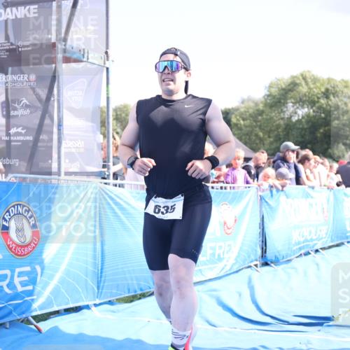 25.08.2024 - Elbe Triathlon Hamburg H.Heesch http://msf.ph/oto/6878249 25.08.2024 11:48:03 Ziel 462, 635, 1565 meine-sportfotos.de
