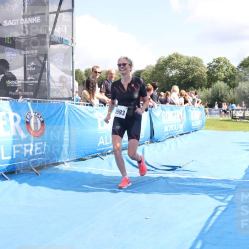 25.08.2024 - Elbe Triathlon Hamburg H.Heesch http://msf.ph/oto/6878271 25.08.2024 12:10:24 Ziel 1593, 1624, 1638 meine-sportfotos.de