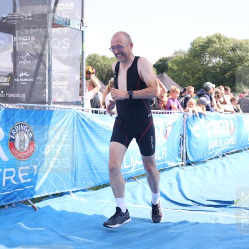 25.08.2024 - Elbe Triathlon Hamburg H.Heesch http://msf.ph/oto/6878285 25.08.2024 11:48:17 Ziel 471, 1441 meine-sportfotos.de