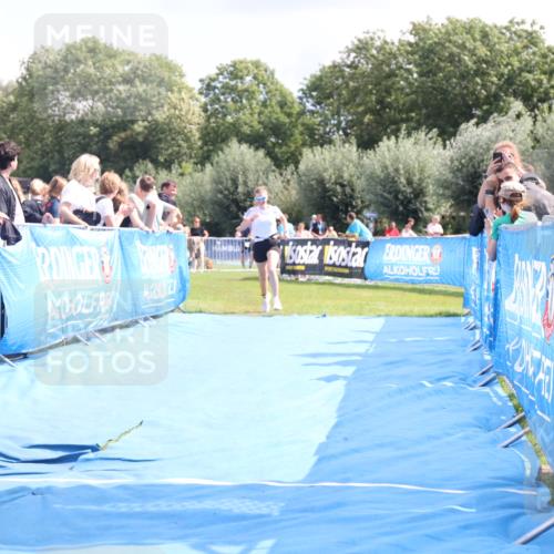 25.08.2024 - Elbe Triathlon Hamburg H.Heesch http://msf.ph/oto/6878290 25.08.2024 12:10:29 Ziel 1593, 1624, 1638 meine-sportfotos.de