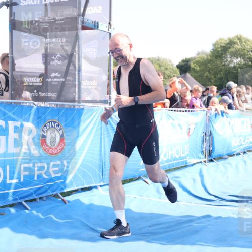 25.08.2024 - Elbe Triathlon Hamburg H.Heesch http://msf.ph/oto/6878291 25.08.2024 11:48:17 Ziel 471, 1441 meine-sportfotos.de