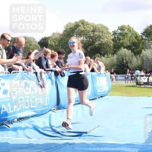 25.08.2024 - Elbe Triathlon Hamburg H.Heesch http://msf.ph/oto/6878303 25.08.2024 12:10:31 Ziel 1593, 1624 meine-sportfotos.de