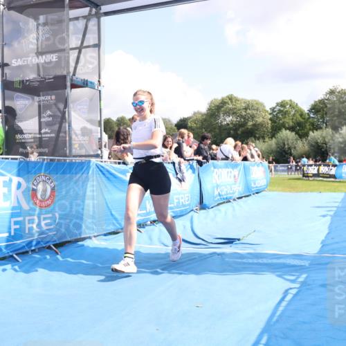25.08.2024 - Elbe Triathlon Hamburg H.Heesch http://msf.ph/oto/6878324 25.08.2024 12:10:32 Ziel 1624 meine-sportfotos.de