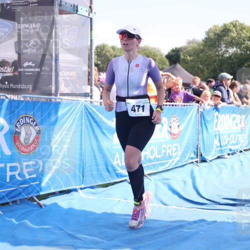 25.08.2024 - Elbe Triathlon Hamburg H.Heesch http://msf.ph/oto/6878333 25.08.2024 11:48:26 Ziel 471, 712 meine-sportfotos.de