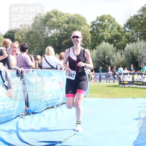 25.08.2024 - Elbe Triathlon Hamburg H.Heesch http://msf.ph/oto/6878336 25.08.2024 12:10:44 Ziel 1647 meine-sportfotos.de
