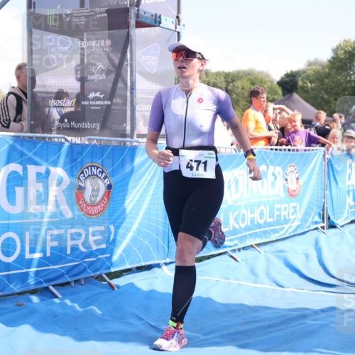 25.08.2024 - Elbe Triathlon Hamburg H.Heesch http://msf.ph/oto/6878339 25.08.2024 11:48:26 Ziel 471, 712 meine-sportfotos.de