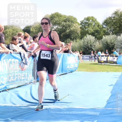 25.08.2024 - Elbe Triathlon Hamburg H.Heesch http://msf.ph/oto/6878365 25.08.2024 12:11:02 Ziel 1543 meine-sportfotos.de