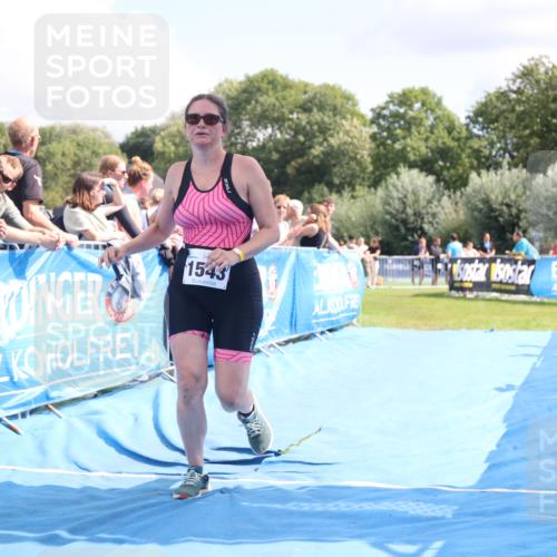 25.08.2024 - Elbe Triathlon Hamburg H.Heesch http://msf.ph/oto/6878369 25.08.2024 12:11:02 Ziel 1543 meine-sportfotos.de