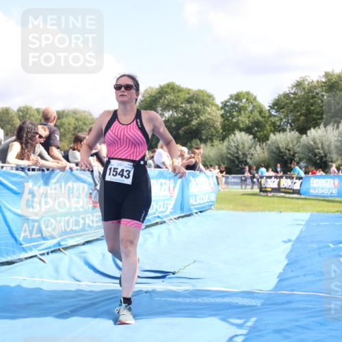 25.08.2024 - Elbe Triathlon Hamburg H.Heesch http://msf.ph/oto/6878378 25.08.2024 12:11:02 Ziel 1543 meine-sportfotos.de