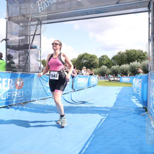 25.08.2024 - Elbe Triathlon Hamburg H.Heesch http://msf.ph/oto/6878398 25.08.2024 12:11:03 Ziel 1543 meine-sportfotos.de