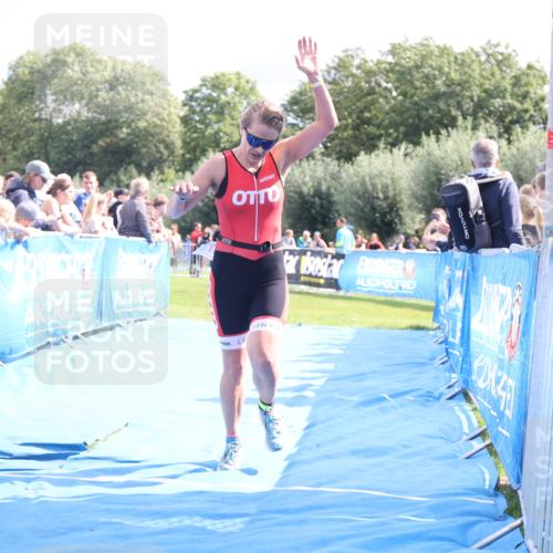 25.08.2024 - Elbe Triathlon Hamburg H.Heesch http://msf.ph/oto/6878415 25.08.2024 11:48:35 Ziel 712, 1437, 1473 meine-sportfotos.de