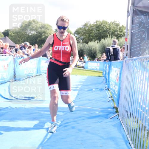 25.08.2024 - Elbe Triathlon Hamburg H.Heesch http://msf.ph/oto/6878442 25.08.2024 11:48:36 Ziel 712, 1437, 1473 meine-sportfotos.de