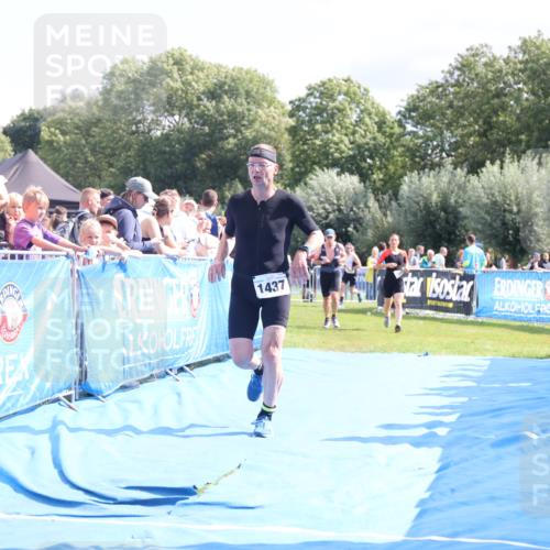 25.08.2024 - Elbe Triathlon Hamburg H.Heesch http://msf.ph/oto/6878451 25.08.2024 11:48:40 Ziel 712, 1437, 1448, 1473, 1555 meine-sportfotos.de