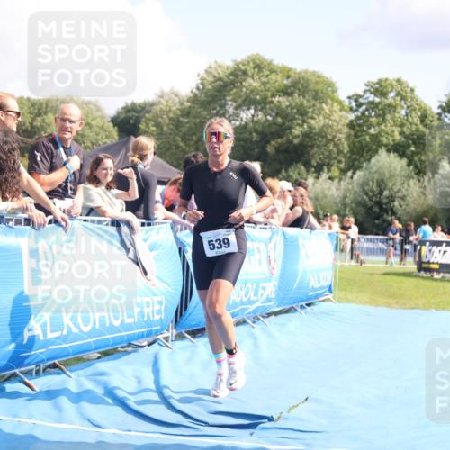 25.08.2024 - Elbe Triathlon Hamburg H.Heesch http://msf.ph/oto/6878454 25.08.2024 12:11:20 Ziel 539, 1688 meine-sportfotos.de
