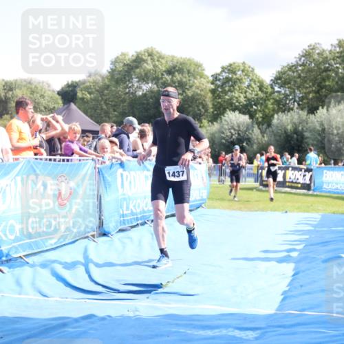 25.08.2024 - Elbe Triathlon Hamburg H.Heesch http://msf.ph/oto/6878463 25.08.2024 11:48:41 Ziel 307, 712, 1437, 1448, 1473, 1555 meine-sportfotos.de