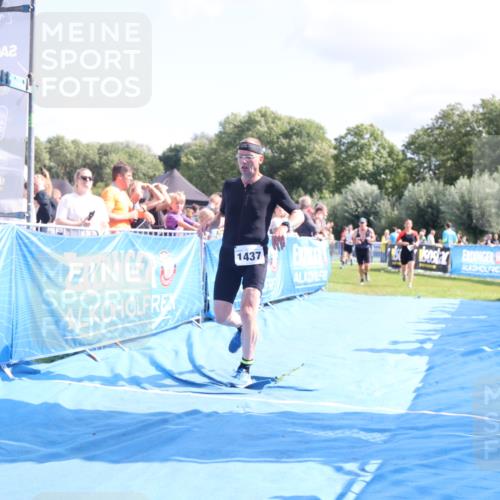 25.08.2024 - Elbe Triathlon Hamburg H.Heesch http://msf.ph/oto/6878475 25.08.2024 11:48:41 Ziel 307, 712, 1437, 1448, 1473, 1555 meine-sportfotos.de