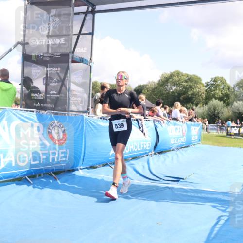 25.08.2024 - Elbe Triathlon Hamburg H.Heesch http://msf.ph/oto/6878488 25.08.2024 12:11:21 Ziel 539, 1688 meine-sportfotos.de