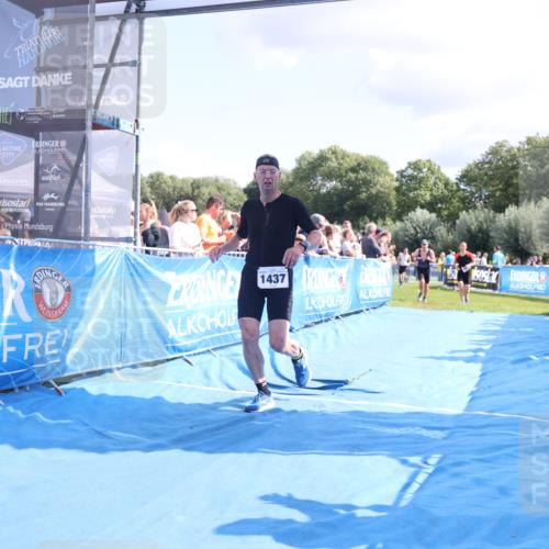 25.08.2024 - Elbe Triathlon Hamburg H.Heesch http://msf.ph/oto/6878489 25.08.2024 11:48:42 Ziel 307, 1437, 1448, 1473, 1555 meine-sportfotos.de