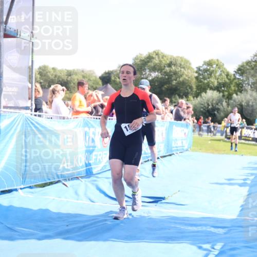25.08.2024 - Elbe Triathlon Hamburg H.Heesch http://msf.ph/oto/6878521 25.08.2024 11:48:46 Ziel 307, 1437, 1448, 1555 meine-sportfotos.de