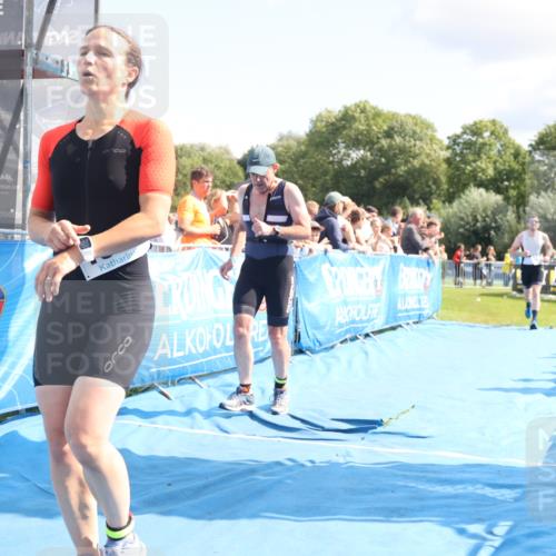 25.08.2024 - Elbe Triathlon Hamburg H.Heesch http://msf.ph/oto/6878529 25.08.2024 11:48:46 Ziel 307, 1437, 1448, 1555 meine-sportfotos.de