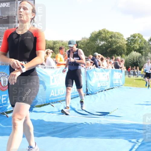25.08.2024 - Elbe Triathlon Hamburg H.Heesch http://msf.ph/oto/6878534 25.08.2024 11:48:47 Ziel 307, 1437, 1448, 1555 meine-sportfotos.de