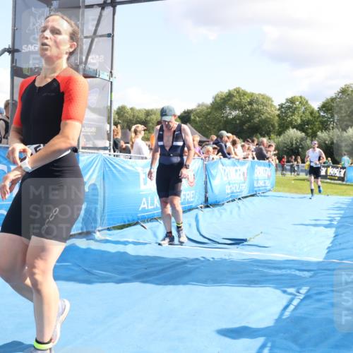 25.08.2024 - Elbe Triathlon Hamburg H.Heesch http://msf.ph/oto/6878542 25.08.2024 11:48:47 Ziel 307, 1437, 1448, 1555 meine-sportfotos.de