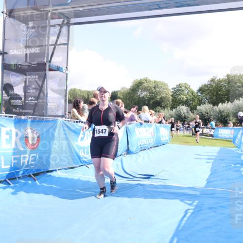 25.08.2024 - Elbe Triathlon Hamburg H.Heesch http://msf.ph/oto/6878544 25.08.2024 12:11:35 Ziel 541, 1503, 1547, 1698, 1709 meine-sportfotos.de