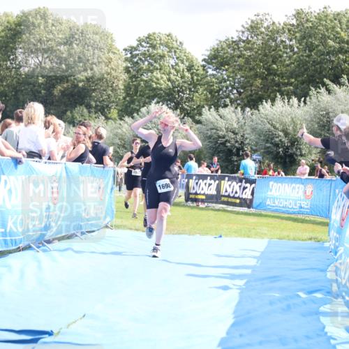 25.08.2024 - Elbe Triathlon Hamburg H.Heesch http://msf.ph/oto/6878551 25.08.2024 12:11:37 Ziel 541, 1503, 1527, 1547, 1698, 1709 meine-sportfotos.de