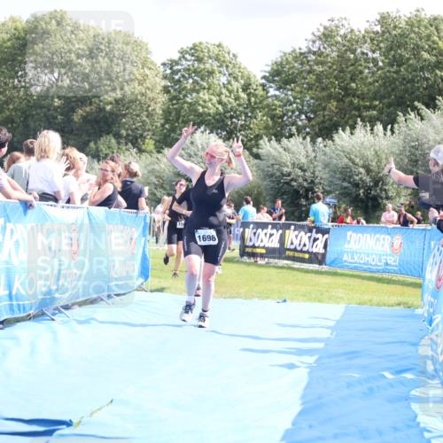 25.08.2024 - Elbe Triathlon Hamburg H.Heesch http://msf.ph/oto/6878555 25.08.2024 12:11:37 Ziel 541, 1503, 1527, 1547, 1698, 1709 meine-sportfotos.de