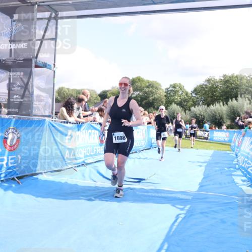 25.08.2024 - Elbe Triathlon Hamburg H.Heesch http://msf.ph/oto/6878584 25.08.2024 12:11:39 Ziel 541, 1503, 1527, 1547, 1698, 1709 meine-sportfotos.de
