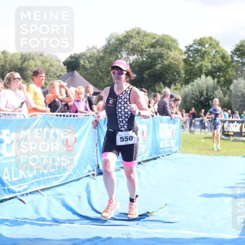 25.08.2024 - Elbe Triathlon Hamburg H.Heesch http://msf.ph/oto/6878585 25.08.2024 11:49:02 Ziel 550, 1522 meine-sportfotos.de
