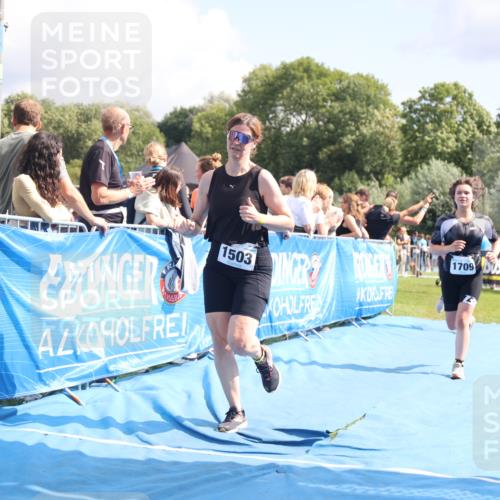25.08.2024 - Elbe Triathlon Hamburg H.Heesch http://msf.ph/oto/6878620 25.08.2024 12:11:42 Ziel 405, 541, 1503, 1527, 1698, 1709 meine-sportfotos.de