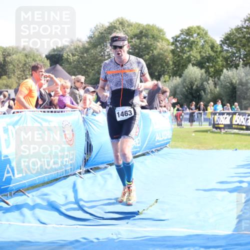25.08.2024 - Elbe Triathlon Hamburg H.Heesch http://msf.ph/oto/6878674 25.08.2024 11:49:15 Ziel 1463 meine-sportfotos.de