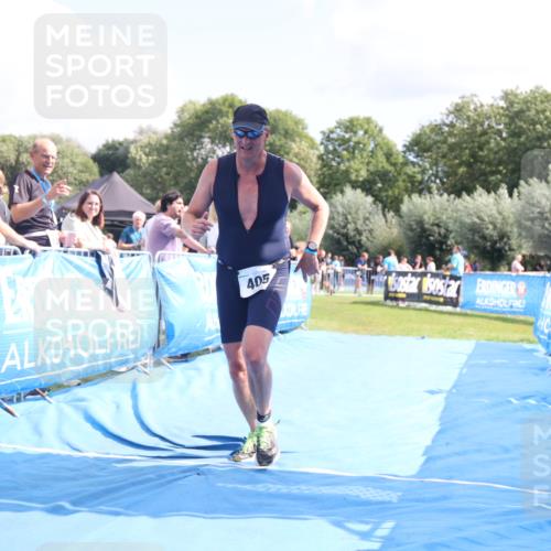25.08.2024 - Elbe Triathlon Hamburg H.Heesch http://msf.ph/oto/6878716 25.08.2024 12:11:48 Ziel 405, 1503, 1527, 1709 meine-sportfotos.de