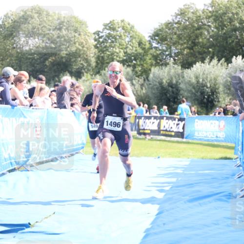 25.08.2024 - Elbe Triathlon Hamburg H.Heesch http://msf.ph/oto/6878729 25.08.2024 11:49:45 Ziel 548, 549, 1410, 1496 meine-sportfotos.de