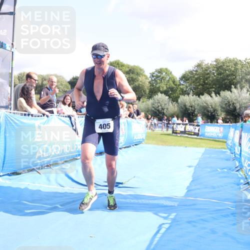 25.08.2024 - Elbe Triathlon Hamburg H.Heesch http://msf.ph/oto/6878730 25.08.2024 12:11:49 Ziel 405, 1503, 1527, 1709 meine-sportfotos.de