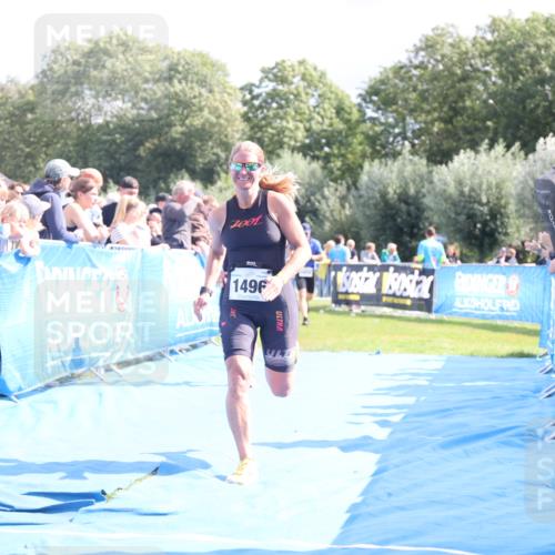 25.08.2024 - Elbe Triathlon Hamburg H.Heesch http://msf.ph/oto/6878733 25.08.2024 11:49:45 Ziel 548, 549, 1410, 1496 meine-sportfotos.de