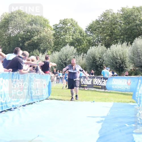 25.08.2024 - Elbe Triathlon Hamburg H.Heesch http://msf.ph/oto/6878735 25.08.2024 12:12:07 Ziel 459, 674, 1575 meine-sportfotos.de