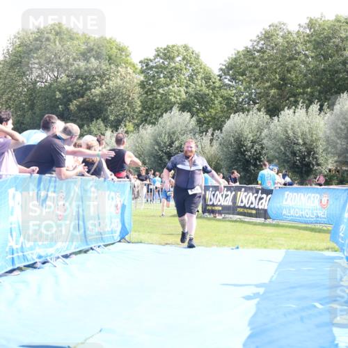 25.08.2024 - Elbe Triathlon Hamburg H.Heesch http://msf.ph/oto/6878741 25.08.2024 12:12:07 Ziel 459, 674, 1575 meine-sportfotos.de
