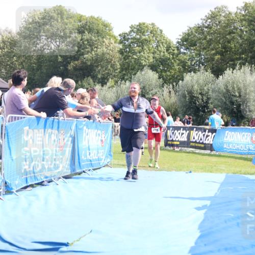 25.08.2024 - Elbe Triathlon Hamburg H.Heesch http://msf.ph/oto/6878752 25.08.2024 12:12:08 Ziel 459, 674, 1575 meine-sportfotos.de